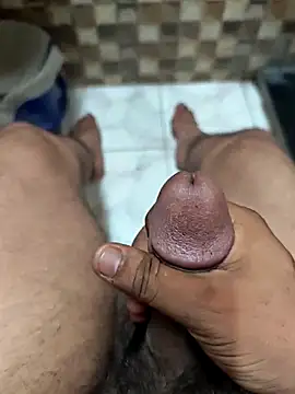 Snapshot of sethgamble000777 chatting on 10.02.25 sethgamble000777 online show from 10.02.25