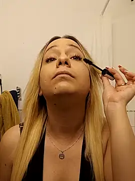 Mia RainX online show from 04.06.26