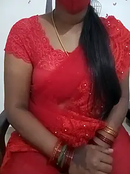 Snapshot of Tamil_Meera12 chatting on 02.15.25 Tamil Meera12 online show from 02.15.25