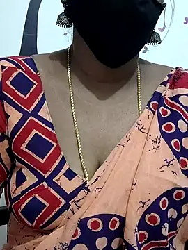 Snapshot of Tamil_Meera12 chatting on 09.26.25 Tamil Meera12 online show from 09.26.25