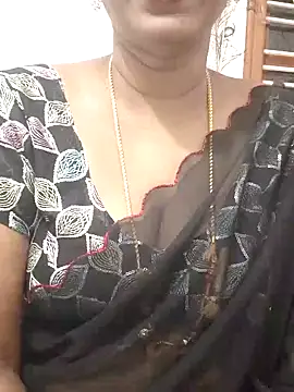 Snapshot of Tamil_Meera12 chatting on 10.01.25 Tamil Meera12 online show from 10.01.25