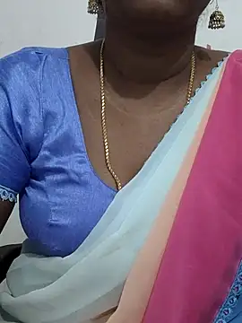 Snapshot of Tamil_Meera12 chatting on 10.03.25 Tamil Meera12 online show from 10.03.25