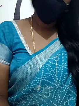 Snapshot of Tamil_Meera12 chatting on 11.01.25 Tamil Meera12 online show from 11.01.25
