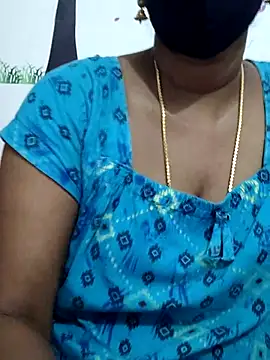 Snapshot of Tamil_Meera12 chatting on 11.02.25 Tamil Meera12 online show from 11.02.25