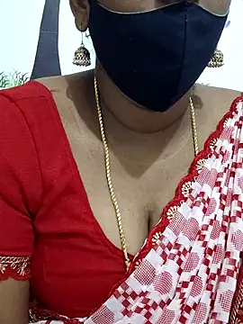 Snapshot of Tamil_Meera12 chatting on 11.17.25 Tamil Meera12 online show from 11.17.25