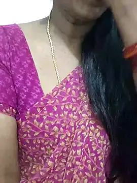 Snapshot of Tamil_Meera12 chatting on 11.20.25 Tamil Meera12 online show from 11.20.25