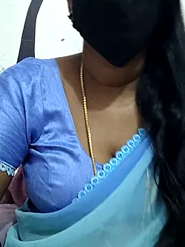 Snapshot of Tamil_Meera12 chatting on 12.04.25 Tamil Meera12 online show from 12.04.25