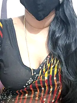 Snapshot of Tamil_Meera12 chatting on 12.04.25 Tamil Meera12 online show from 12.04.25