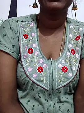 Snapshot of Tamil_Meera12 chatting on 02.06.26 Tamil Meera12 online show from 02.06.26