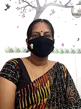 Snapshot of Tamil_Meera12 chatting on 05.24.26 Tamil Meera12 online show from 05.24.26