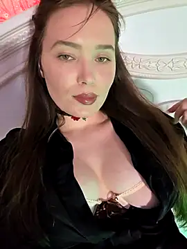 Snapshot of GoddessYanaMironova chatting on 04.18.26 GoddessYanaMironova online show from 04.18.26