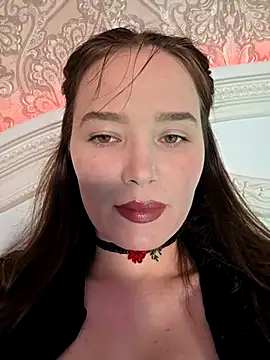 Snapshot of GoddessYanaMironova chatting on 04.24.26 GoddessYanaMironova online show from 04.24.26