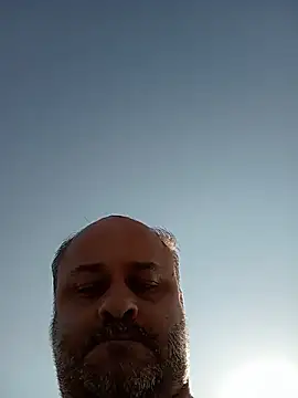 Snapshot of NAvoglia chatting on 07.28.26 NAvoglia online show from 07.28.26