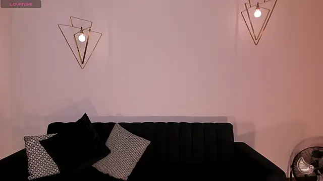 BeccaBaxter online show from 10.26.25