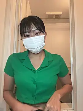 Snapshot of Rara__oo chatting on 02.22.25 Rara oo online show from 02.22.25