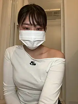 Snapshot of Rara__oo chatting on 03.07.25 Rara oo online show from 03.07.25