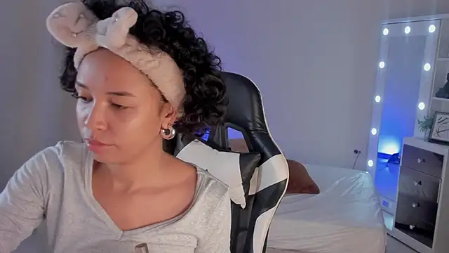 leahaltomm online show from 02.12.25