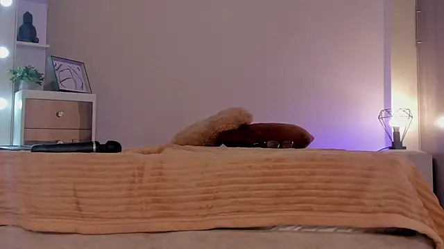 leahaltomm online show from 03.09.25