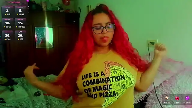 Snapshot of EstefyTabbo chatting on 07.10.26 EstefyTabbo online show from 07.10.26