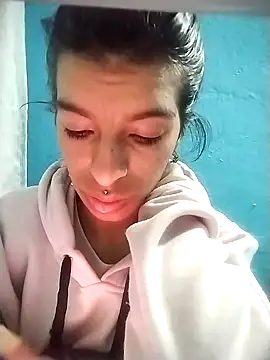 Ariell Kieran online show from 09.22.25