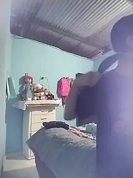 Ariell Kieran online show from 04.12.26