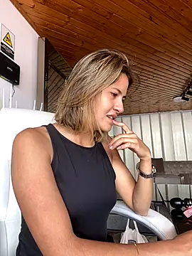 Andrea18 blonde online show from 11.05.25