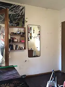 Snapshot of Penygirl chatting on 03.20.25 Penygirl online show from 03.20.25