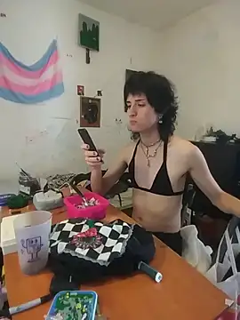 Snapshot of Penygirl chatting on 03.20.25 Penygirl online show from 03.20.25