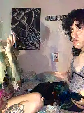 Snapshot of Penygirl chatting on 10.15.25 Penygirl online show from 10.15.25