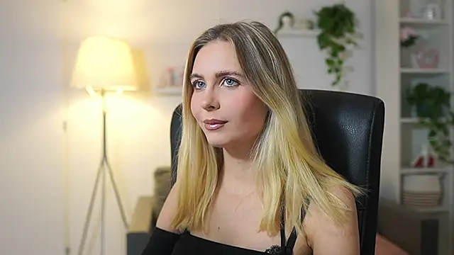 catecrago  online show from 11.24.25