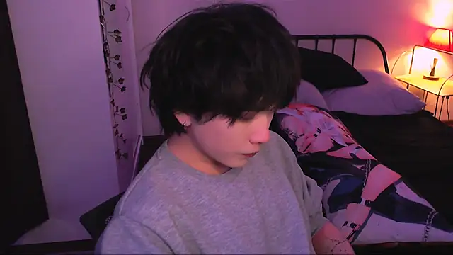 Snapshot of rennnuts chatting on 10.09.25 rennnuts online show from 10.09.25