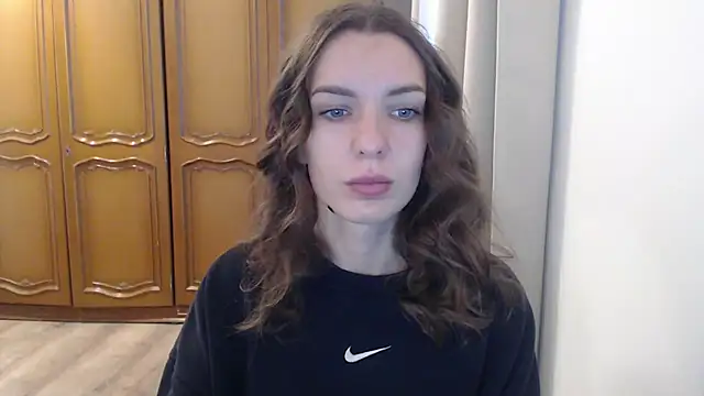 aurora lust online show from 10.29.25