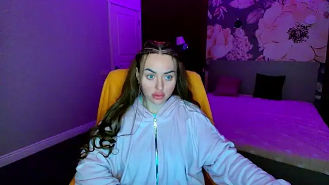 MissisCaty online show from 04.16.26