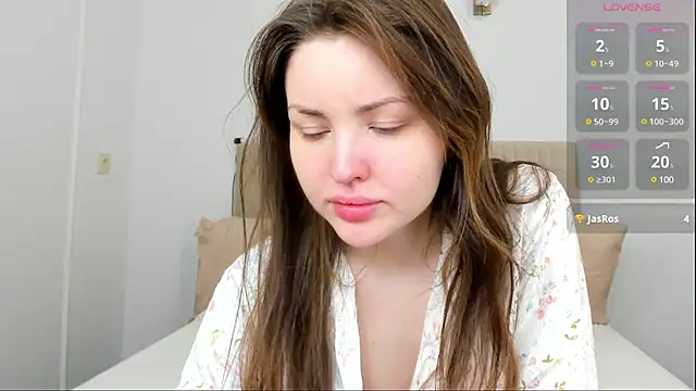 Lora Rosee online show from 02.15.25