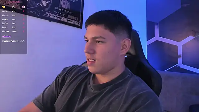 JamesCr  online show from 09.12.25