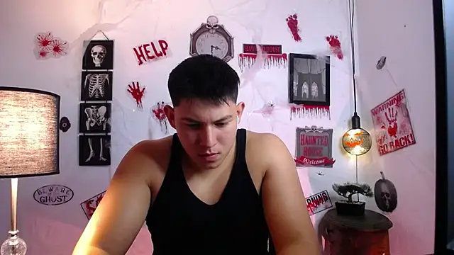 JamesCr  online show from 10.26.25