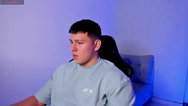 JamesCr  online show from 01.06.26