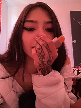 Snapshot of TayylorSexx chatting on 03.04.25 TayylorSexx online show from 03.04.25