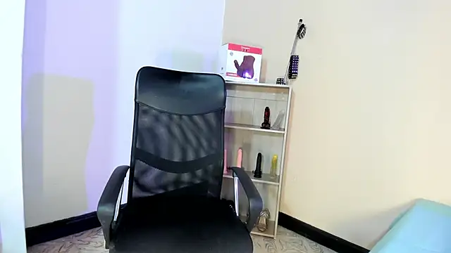 Violetta 0 online show from 10.03.25