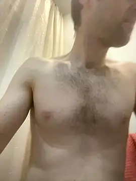 LynnAhNight online show from 10.23.25