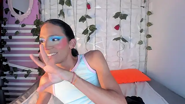 Snapshot of cassidy_blossom chatting on 02.07.25 cassidy blossom online show from 02.07.25