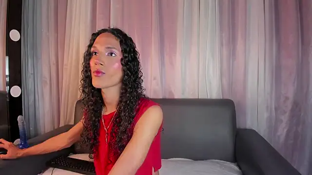 Snapshot of cassidy_blossom chatting on 03.14.25 cassidy blossom online show from 03.14.25
