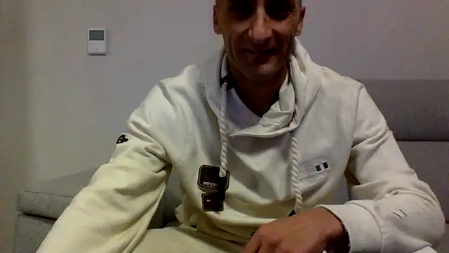 ANGELSANTAMARIA- online show from 10.07.25