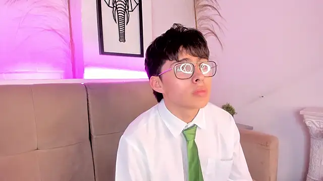 PepperTwink online show from 03.17.25