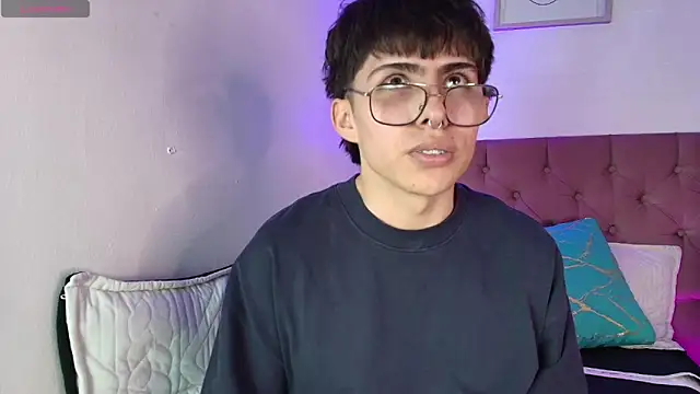 PepperTwink online show from 10.13.25