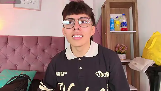 PepperTwink online show from 11.14.25