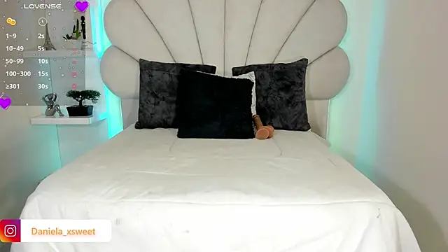 Danielaangelina online show from 02.10.26