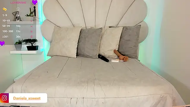 Danielaangelina online show from 03.28.26