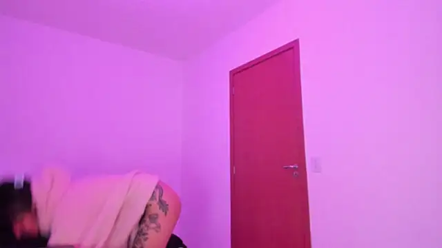 ggor4w33 online show from 10.19.25