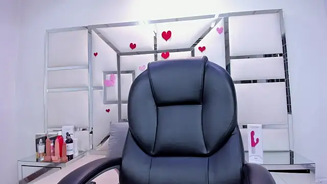 Snapshot of ZoeWan69 chatting on 02.11.26 ZoeWan69 online show from 02.11.26